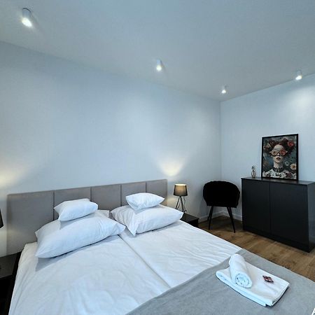 Amuse Me Aparthotel Kielce Luaran gambar